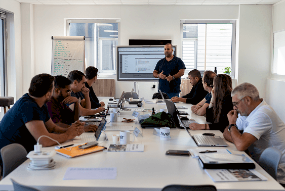 Étape 5 : Formation et immersion au siège