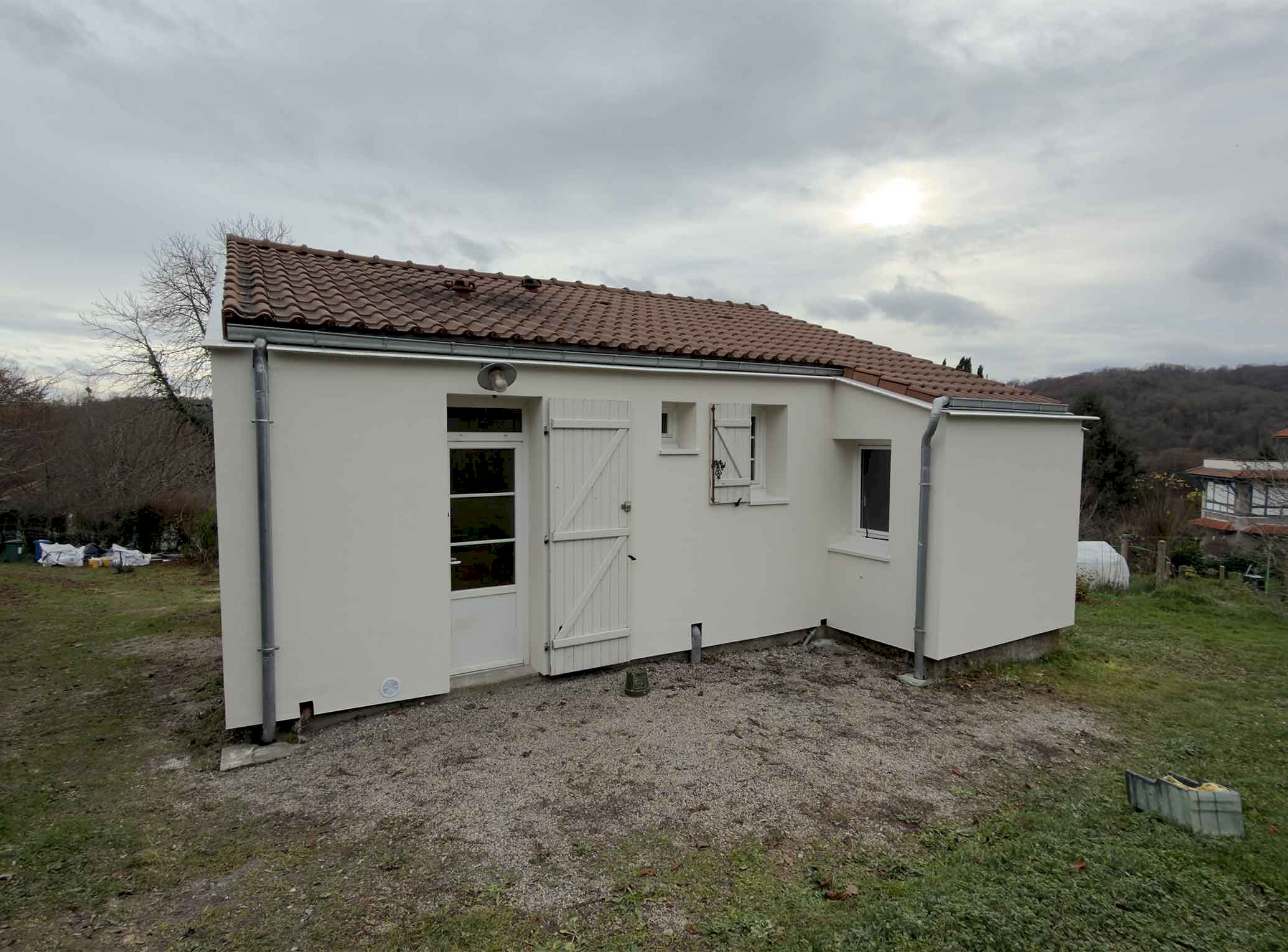 Isolation Thermique par l'Extérieur (ITE) d’une maison individuelle à Solignac (87) - Avenir Rénovations