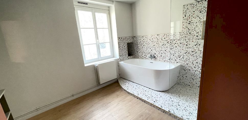 Rénovation d’une salle de bains de 10m2 à Compiègne - Avenir Rénovations