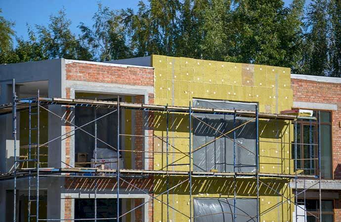 Quelles sont les étapes d'un projet de travaux d'isolation à Dinan ?