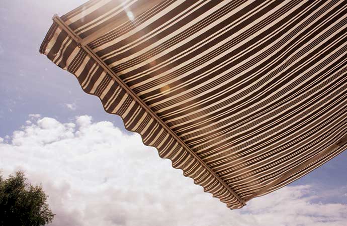 Les étapes d'un projet de pose de store banne