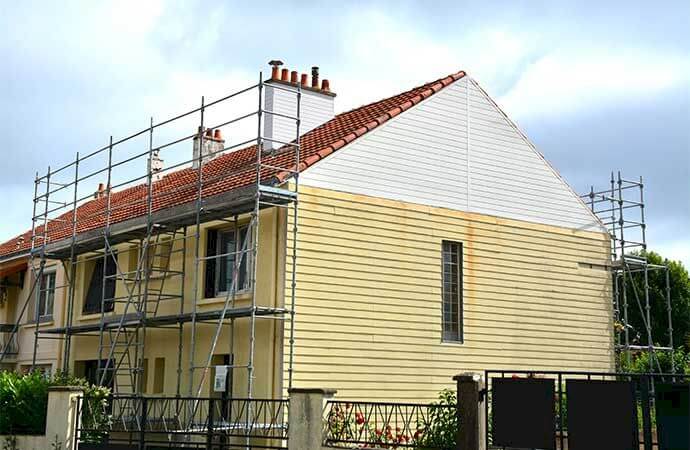 Ravalement de façade à Troyes : comment se déroule votre projet étape par étape ?