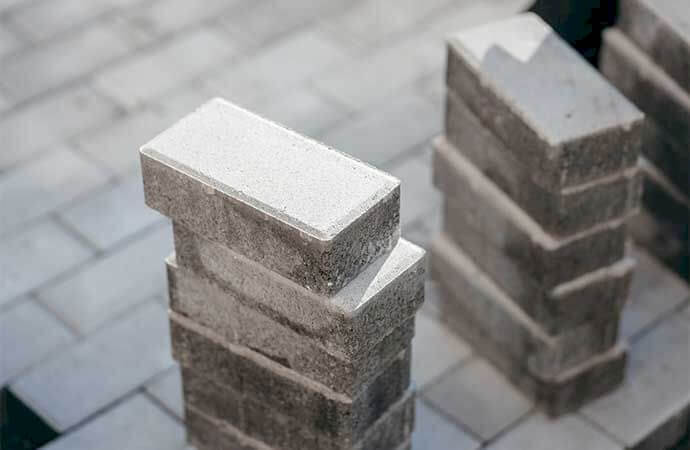 Comment se déroule un chantier de dallage extérieur à Limoges ?
